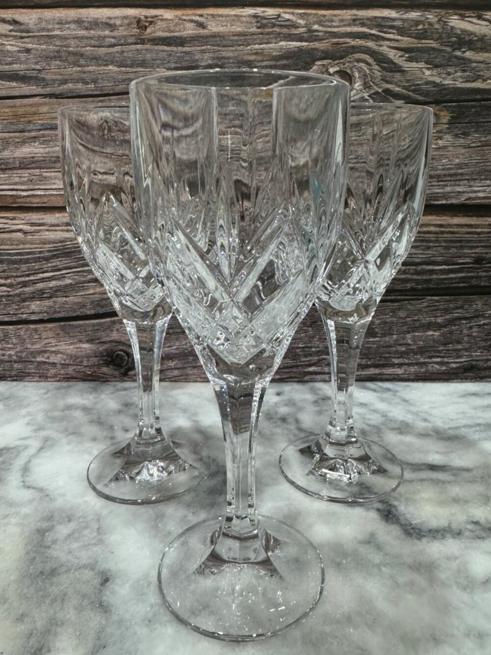 Set of 3 Godinger Dublin Shannon Collection Crystal Wine Glasses